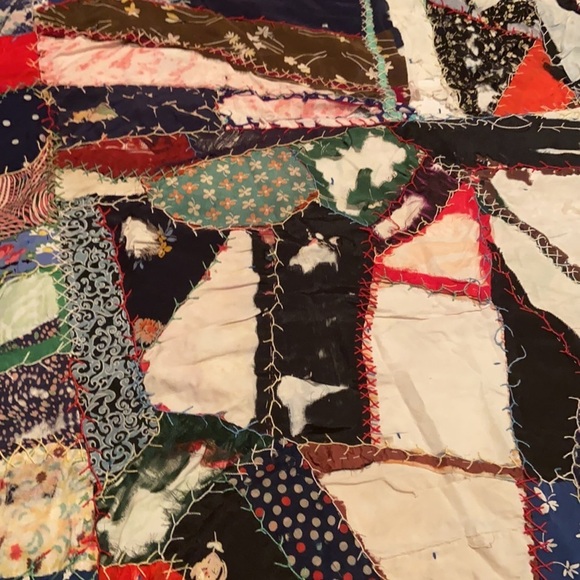 OLD ANTIQUE VINTAGE Crazy Quilt Pieced Farmhouse - Picture 9 of 16